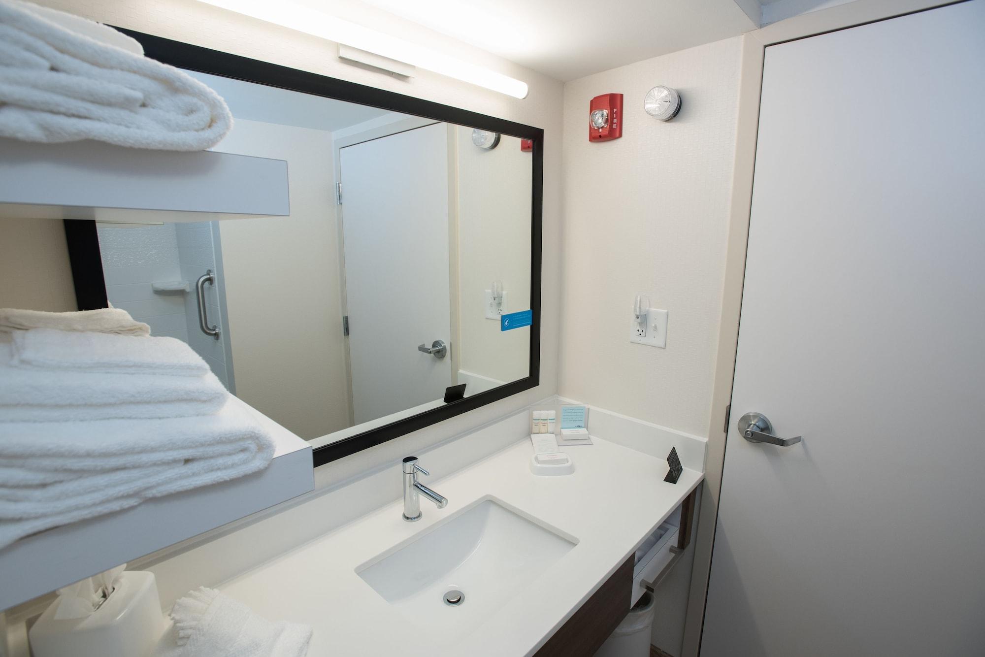 Hampton Inn Wooster Ngoại thất bức ảnh