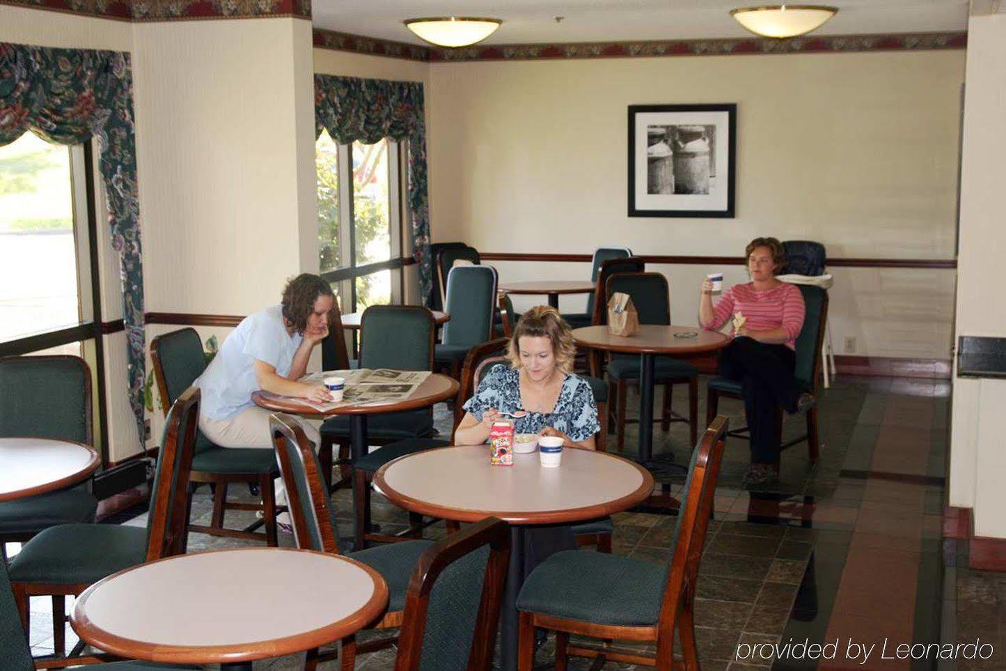 Hampton Inn Wooster Ngoại thất bức ảnh