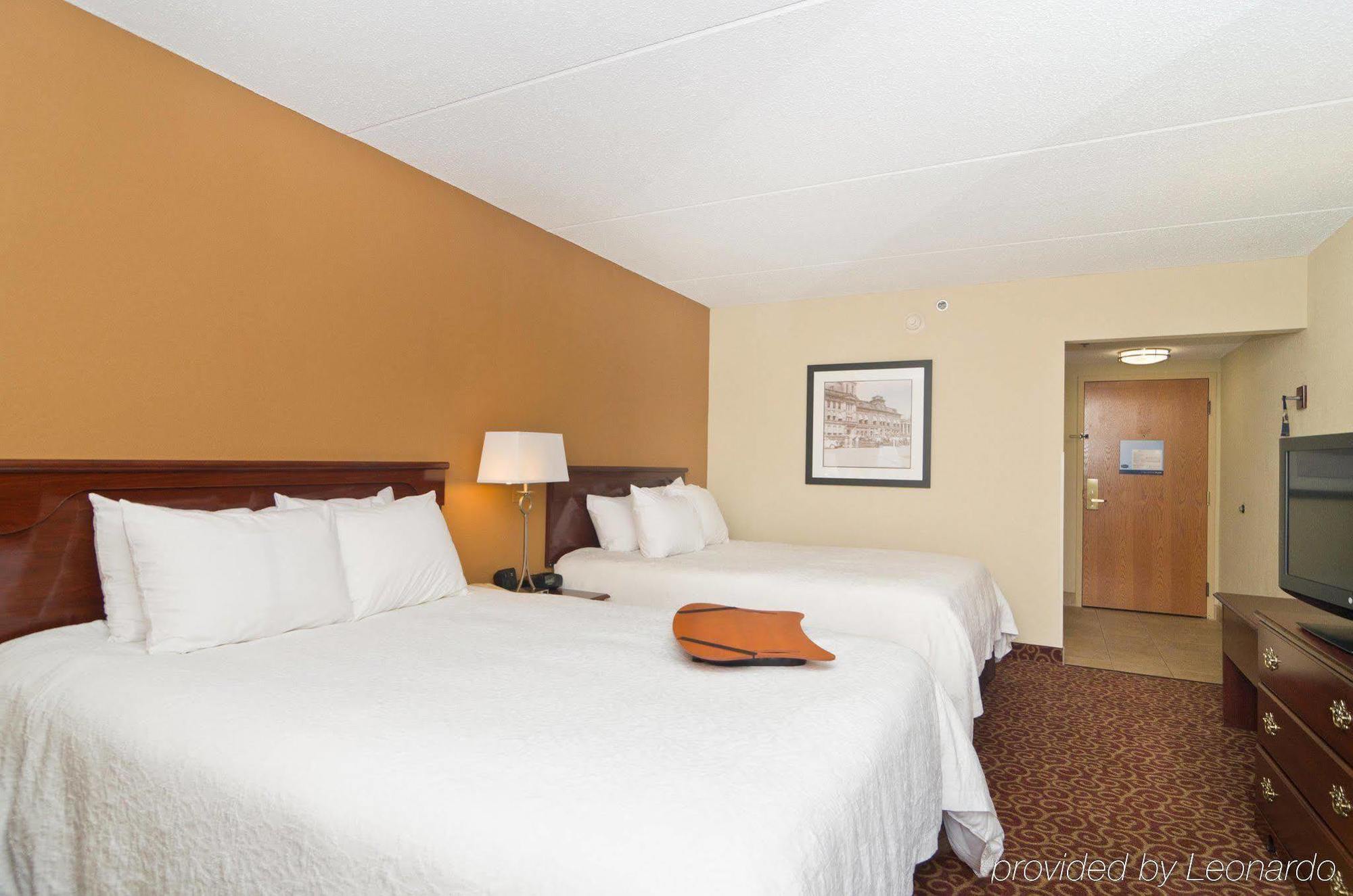 Hampton Inn Wooster Ngoại thất bức ảnh