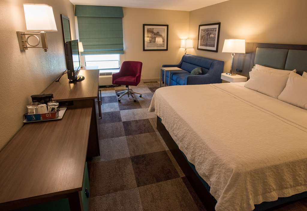 Hampton Inn Wooster Phòng bức ảnh